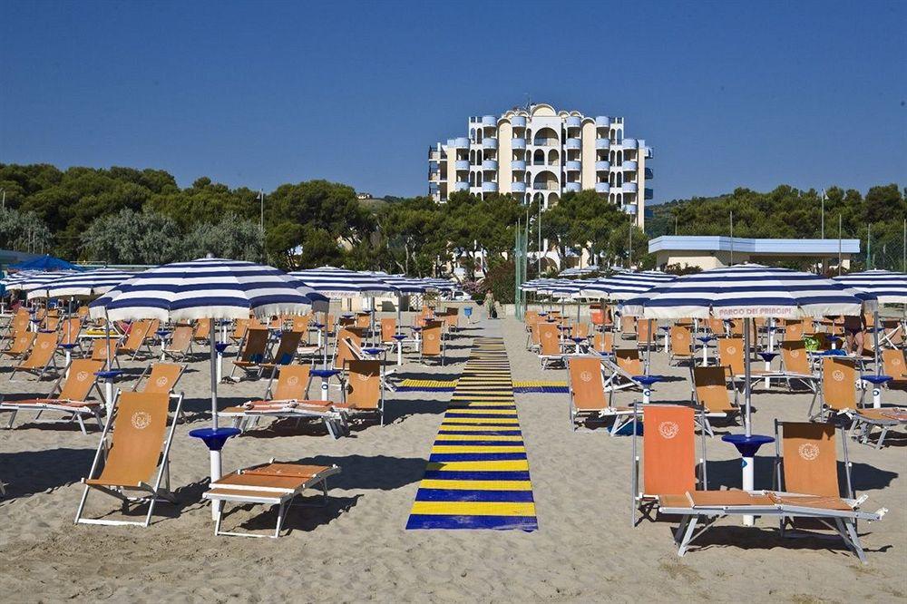 Hotel Parco Dei Principi Giulianova Luaran gambar