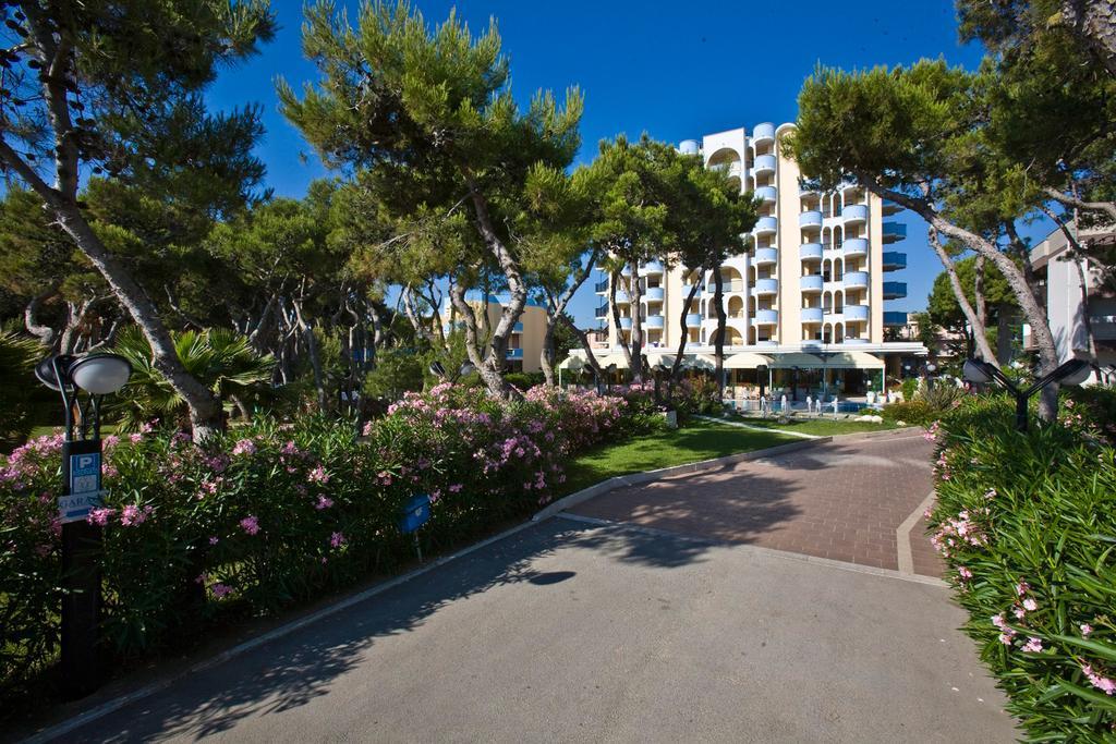 Hotel Parco Dei Principi Giulianova Luaran gambar