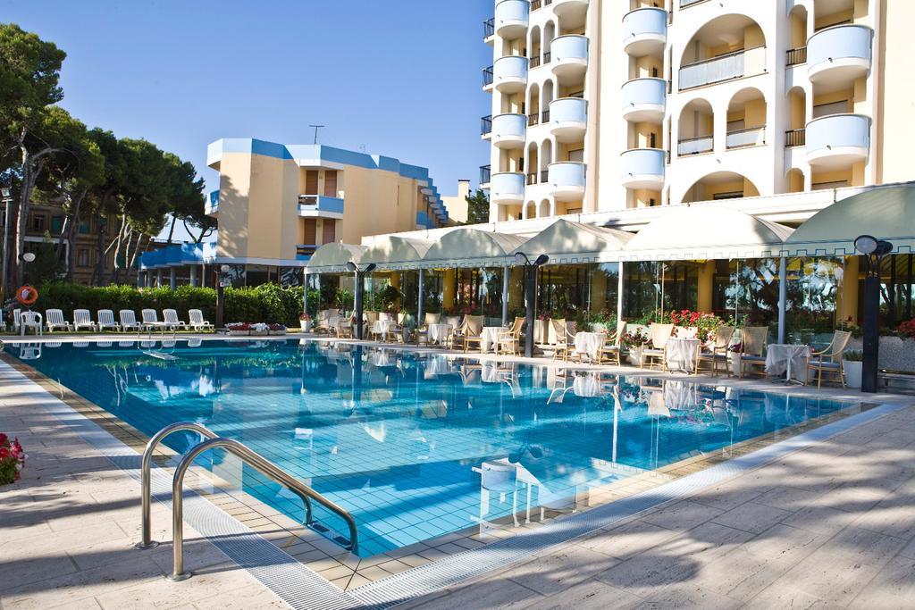 Hotel Parco Dei Principi Giulianova Luaran gambar